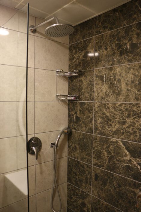 ılgaz akbak otel çift kişilik odalar, ılgaz akbak otel üç kişilik odalar, ılgaz akbak otel oda fotoğrafları, ılgaz akbak otel konforu