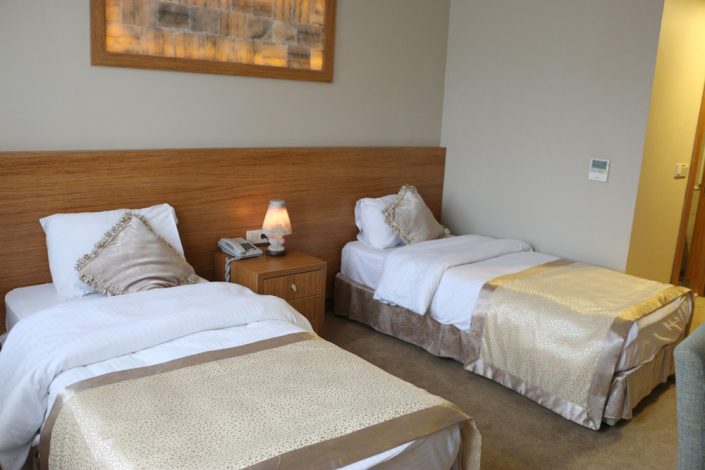 ılgaz akbak otel, iki kişilik ayrı yataklı odalar, ılgaz konaklama, ılgaz otelleri, ılgaz otel